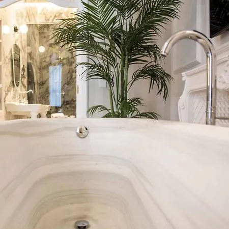 Myr Palacio Vallier 5* Valencie