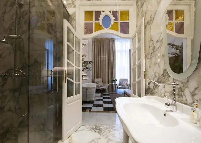 Myr Palacio Vallier Szálloda